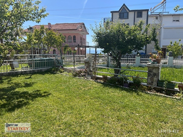 Ayvalık Altınovada Site İçinde 3 Katlı Deniz Manzaralı Villa - Görsel 4
