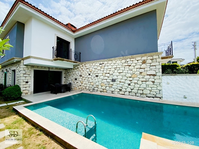 Çeşme Şifne Mahallesinde Denize 550 Metre Müstakil Havuzlu villa - Görsel 6