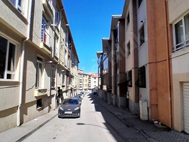 GAYE EMLAKTAN ESOGÜ YAKININDA 1+1 SATILIK KİRACILI DAİRE - Görsel 26