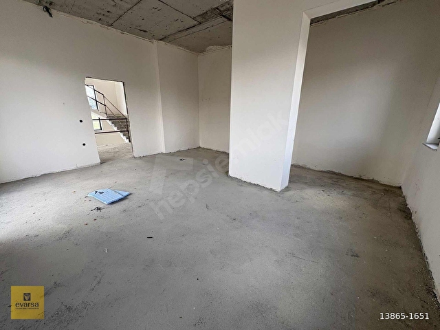 Beytepede Lösante Yakını Satılık 7+2 Natamam Köşe Villa - Görsel 18