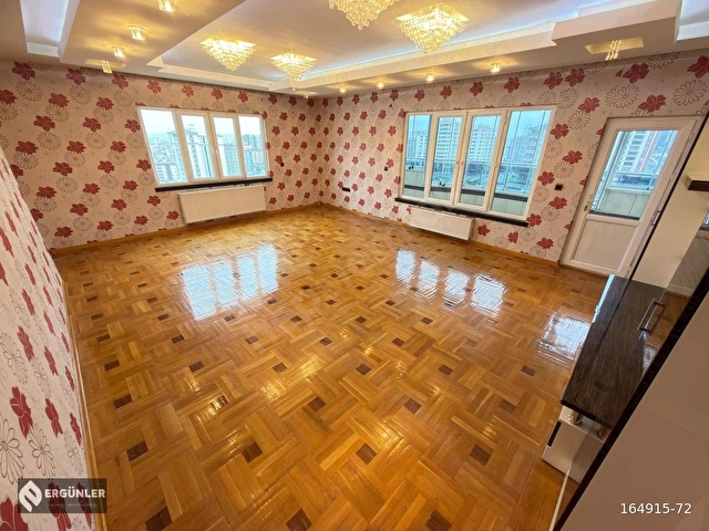 Atatürk Mahallesinde Kiralık Lüks 5+1 Daire - Görsel 5