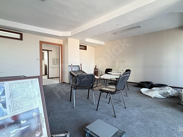 İLKADAN CADDE ÜZERİ FIRSAT KİRALIK TABELA DEĞERİ YÜKSEK OFİS - Görsel 15