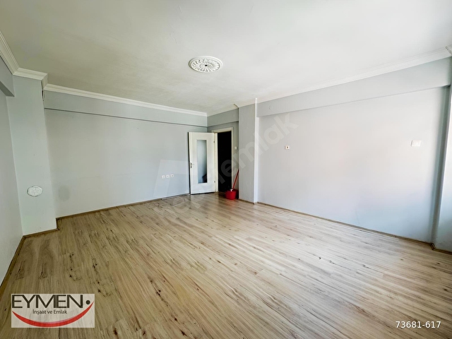 -EYMEN- GÖKMEYDANIN KALBİNDE BAKIMLI SATILIK ÖNÜ AÇIK 3+1 DAİRE - Görsel 9