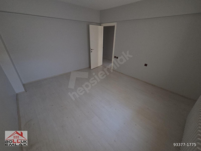 ARİFİYE MAHALLESİNDE GENİŞ VE LÜKS 3+1 SATILIK DAİRE! - Görsel 17