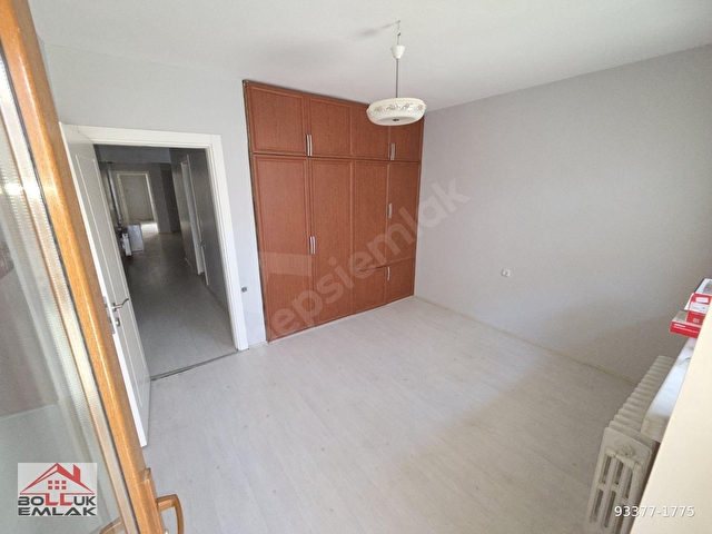 ARİFİYE MAHALLESİNDE GENİŞ VE LÜKS 3+1 SATILIK DAİRE! - Görsel 15