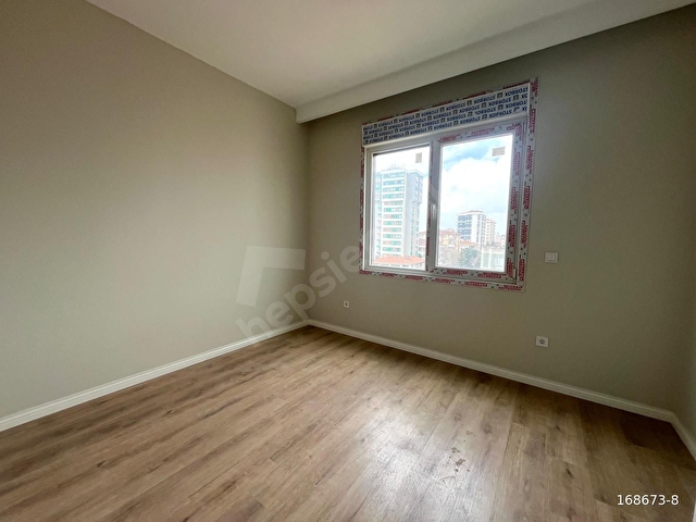 Bostancıda Ferah Deniz Manzaralı, 100m² Net, 3+1 Satılık Daire - Görsel 8