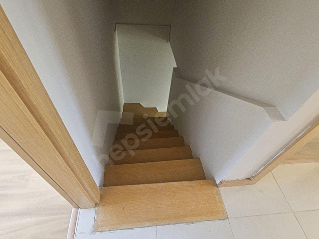 Karşıyaka Örnekköy Saklıbahçe Evleri 3+1 Kiralık Dubleks Villa - Görsel 16
