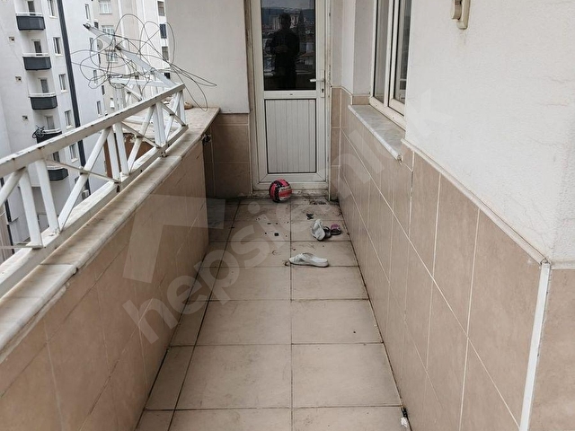 GÜVENEVLERDE GENİŞ 3+1 DAİRE - Görsel 18