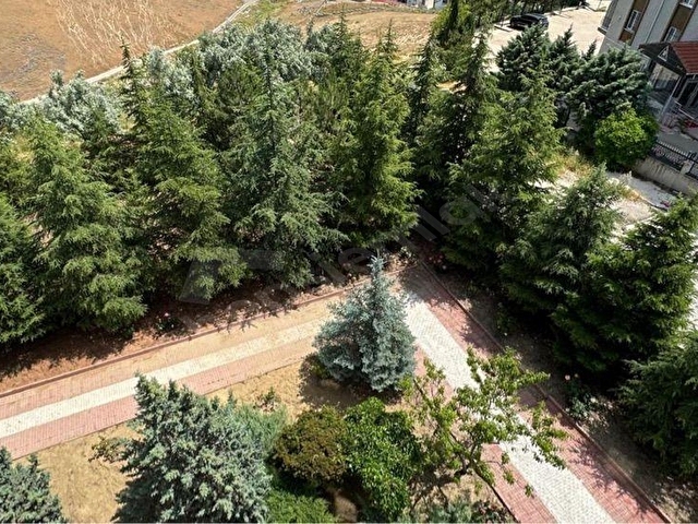 POLATLI ANADOLU DAN ŞEHİTLİK FIRSAT DAİRE KACMAZ 4+1 ORTA KAT BANYO BALKON ÇİFTTİR SÜPER KONUMLUDUR