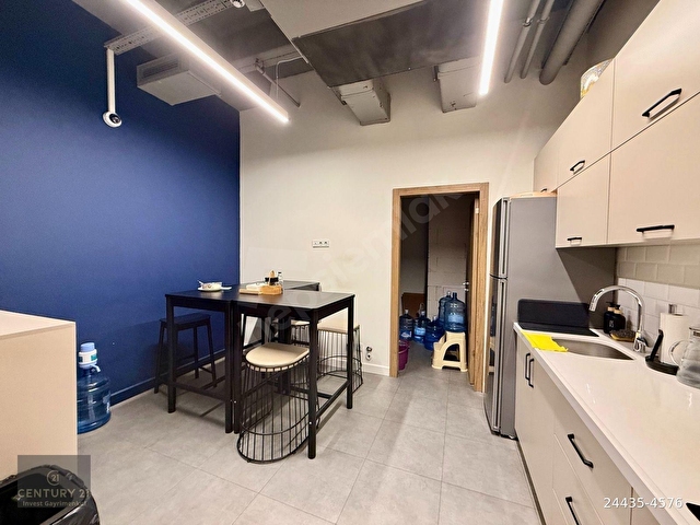 Vadistanbul Kiralık Ofis 450m2 +36m2 Teraslı Dekorasyonlu Maslak - Görsel 26