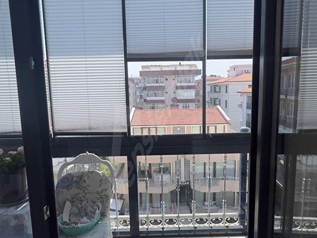 DENİZE BİR SOKAK MESAFEDE SATILIK 2+1 DAİRE - Görsel 23