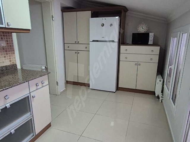 Dikili Merkezde Denize Çok Yakın Eşyalı Kiralık Dubleks Daire - Görsel 27