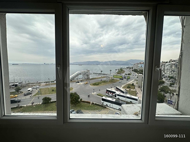 Panaromik deniz manzaralı 2+1 eşyalı kiralık yalı dairesi - Görsel 17