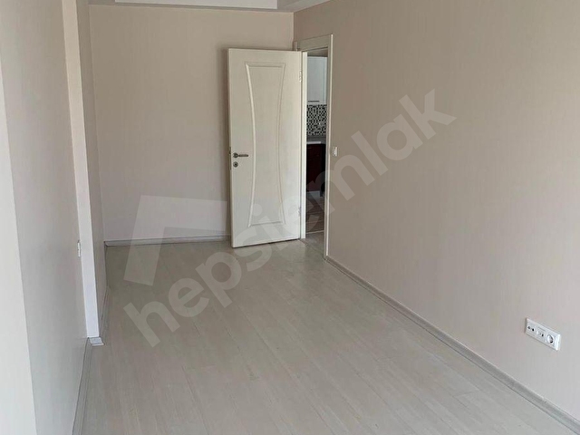 BEYLİKDÜZÜ METROBÜS 5dk OFİS 1+1/2+1/3+1 LÜKS CAZİP KİRALIKLAR - Görsel 10
