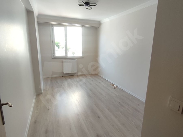 AHMETOĞLUNDAN GÜLLÜBAĞLARDA KİRALIK 3+1 DAİRE - Görsel 19