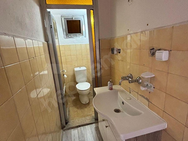 KAAN EMLAKTAN ŞEHİR MERKEZİNDE ARAKAT 3+1 KİRALIK DAİRE - Görsel 6