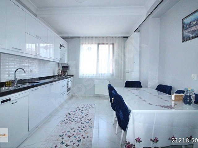 BAHÇELİEVLER ÇAMLIK CADDESİ YAKINI, 3 YILLIK BİNADA, TEK DAİRE ÜZERİNE, 150 M2, 3+1 SATILIK DAİRE - Görsel 10