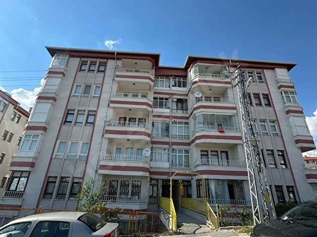 HACIKARA MAH.GÜRPINAR SİTESİNDE SATILIK 3+1 DAİRE - Görsel 2