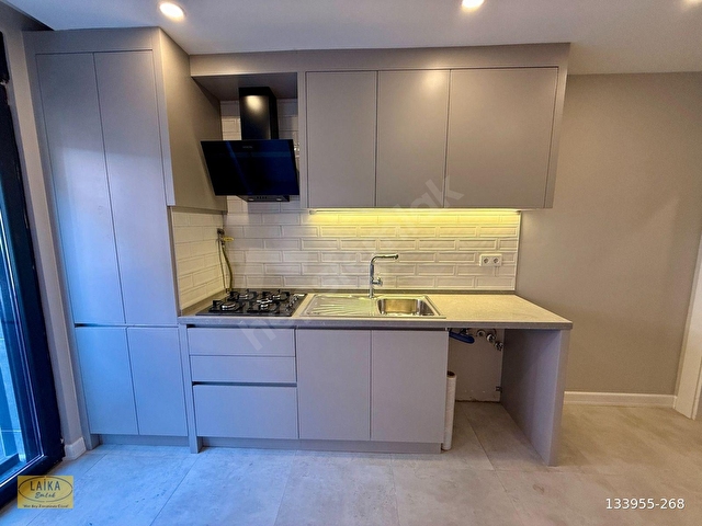 Laika Emlaktan Floryanın Kalbinde 250 m² 5+1 Tripleks Villa - Görsel 9