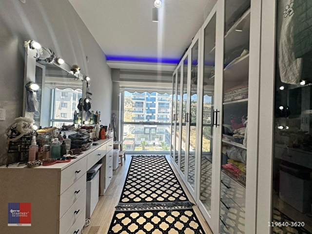 Çiğli Site İçerisinde Eşyalı Havuzlu Geniş Satılık 2+1 Daire - Görsel 18