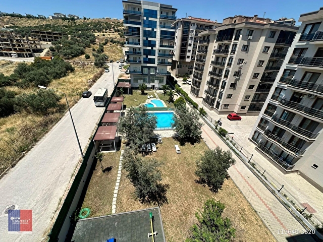 Çiğli Site İçerisinde Eşyalı Havuzlu Geniş Satılık 2+1 Daire - Görsel 21