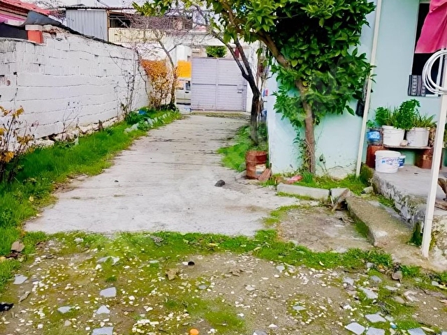 BERGAMA FEVZİ PAŞA MAH.İÇİNDE KARGIR EV OLAN ARSAMIZ SATILIKTIR - Görsel 10