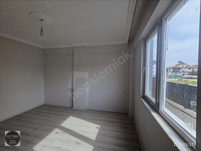 ROTAM EMLAKTAN MUĞLA ORTACADA HAVUZLU SİTEDE 1+1 KİRALIK DAİRE - Görsel 19