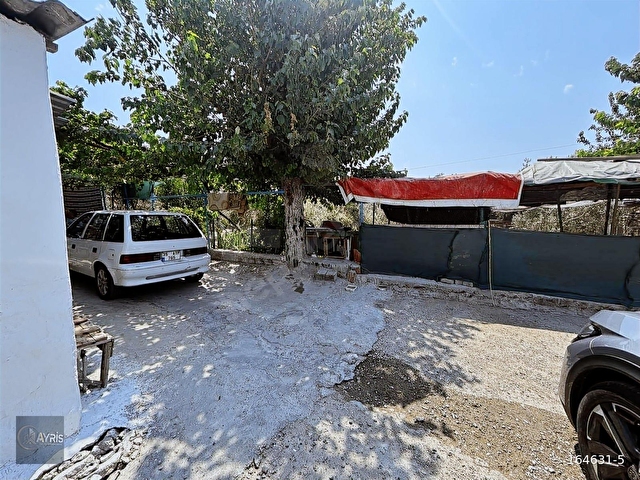 FOÇA GERENKÖY SATILIK MÜSTAKİL EV - Görsel 3