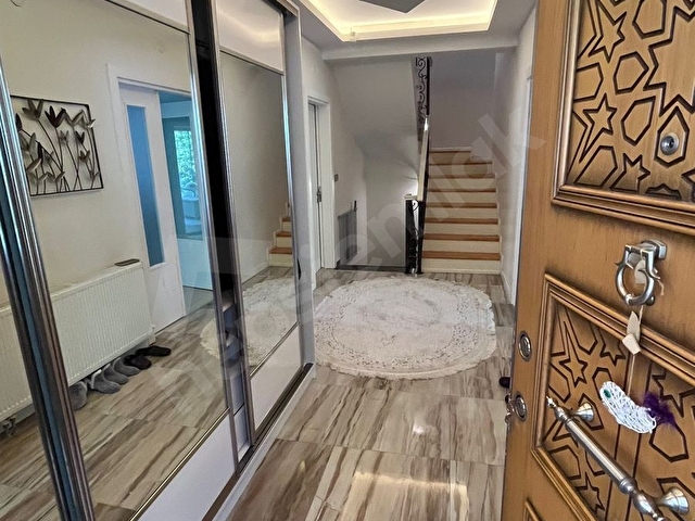 Ev ve İşyerine Uygun Kiralık Eşyalı Villa - Görsel 4