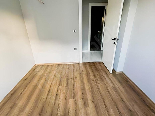 AYDINLAR 4+1 KİRALIK LÜKS DAİRE BALKON & KAPALI MUTFak - Görsel 14