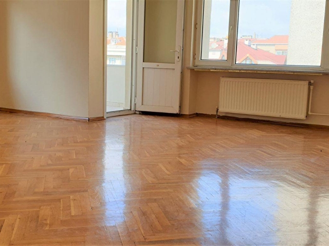 bagcilar asansorlu buyuk m2 merkezi konum bakimli 3 1 kiralik ev 98074 907 hurriyet emlak