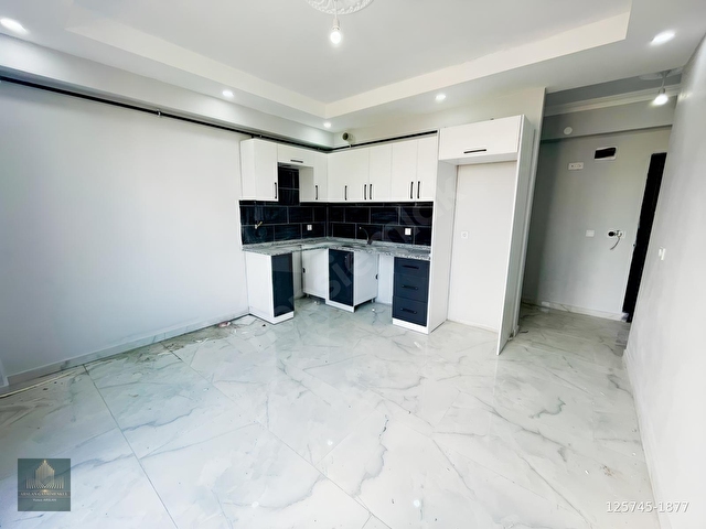 KARASUNUN GÖZDE MAHALLESİNDE ASANSÖRLÜ ARA KATTA 1+1 DAİRE - Görsel 7