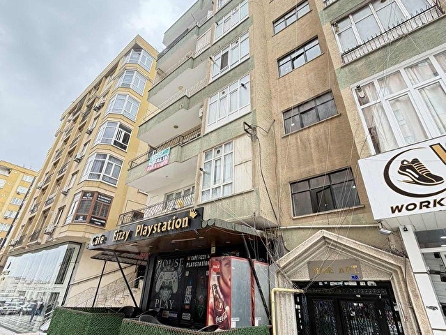 Şanlıurfa Bahçelievler Cadde Üzeri Kiralık 3+1 Geniş Daire