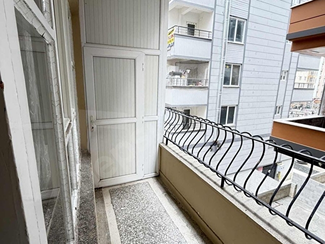 Şanlıurfa Bahçelievler Cadde Üzeri Kiralık 3+1 Geniş Daire - Görsel 5