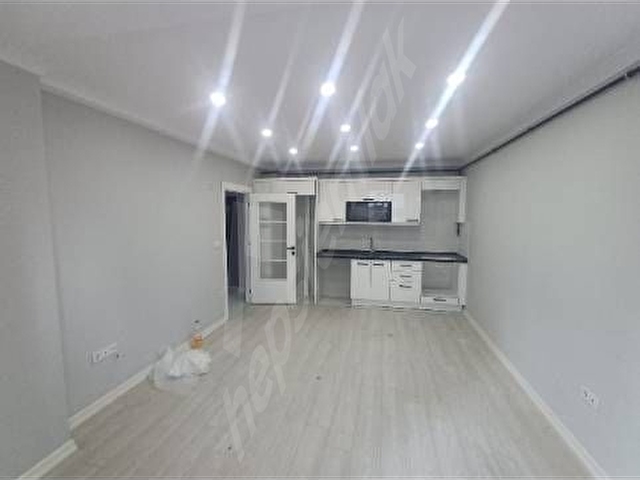 Yeni bitmiş Ümraniye çarşı merkez daire - Görsel 8