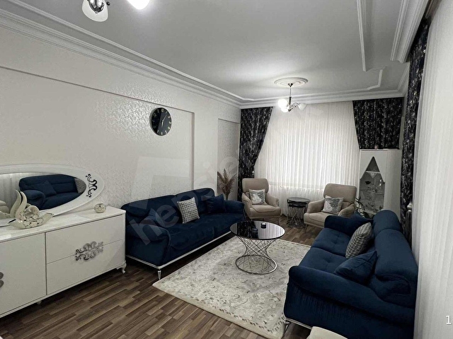 ÖZ YAŞAMALIDAN GÜNEYKENTTE GENİŞ OTURUM 3+1 SATILIK DAİRE - Görsel 4