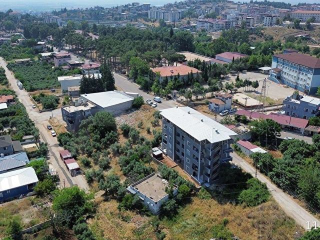 KARATAŞ MAHALLESİ’NDE SATILIK 500 M² ARSA - Görsel 2