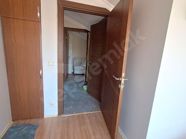 SARIYER MADENDE TÜNELE, OKULLARA YAKIN LOKASYONDA KİRALIK DAİRE - Görsel 14