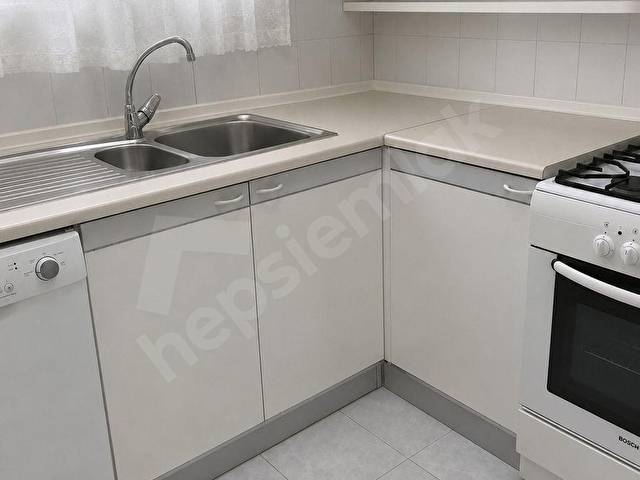 TEŞVİKİYE, HOSTES RONA ALTINAY SOKAKTA 125 m² ARA DAİRE - Görsel 9