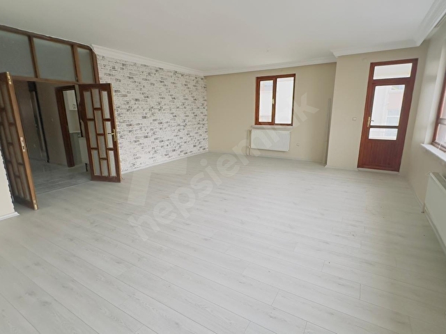 TURAN GÜNEŞ ARKASI HİLAL DE KİRALIK 6+1 TERASLI DUBLEKS - Görsel 8