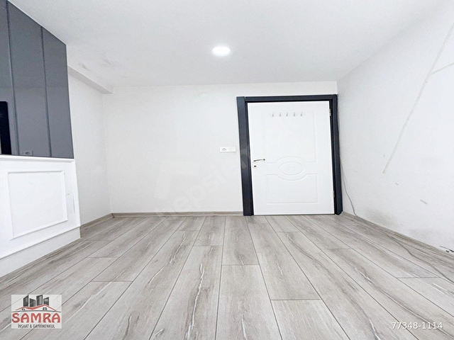 BEYLİKDÜZÜ SAMRADAN METROBÜSE YAKIN 2+1 KELEPİR ARAKAT DAİRE! - Görsel 23
