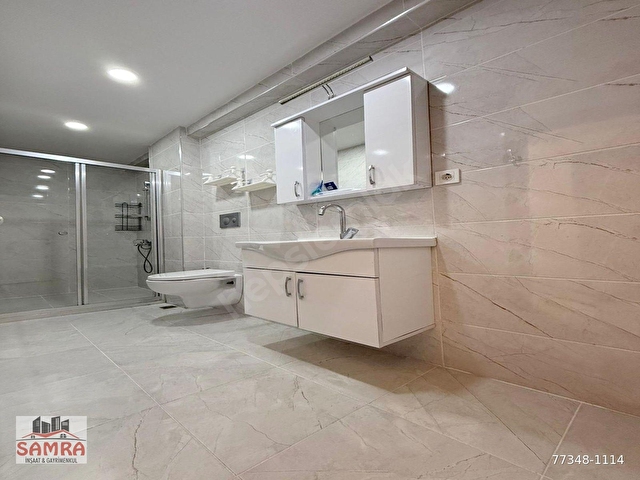 BEYLİKDÜZÜ SAMRADAN METROBÜSE YAKIN 2+1 KELEPİR ARAKAT DAİRE! - Görsel 9