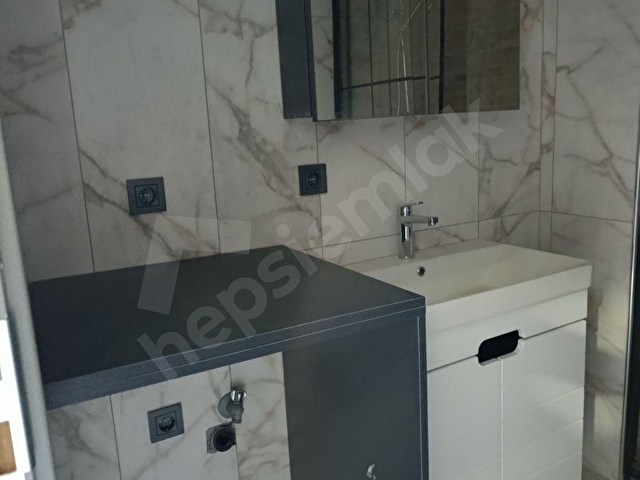 EYLÜL EMLAKTAN HAVUZLU 1+1 LÜKS DAİRE - Görsel 21