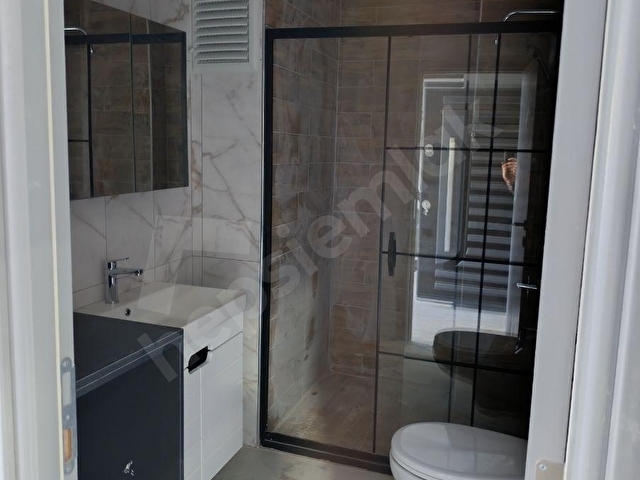 EYLÜL EMLAKTAN HAVUZLU 1+1 LÜKS DAİRE - Görsel 20