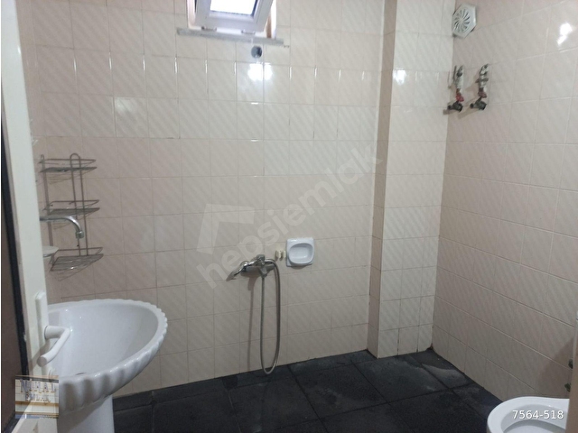 N.F.K  KÜLTÜR MERKEZİ ARKASI 3+1 ...140 M2  3 BALKONLU  MÜSTAKİL TADINDA KİRALIK DAİRE. VİDEOYU İZLE - Görsel 23