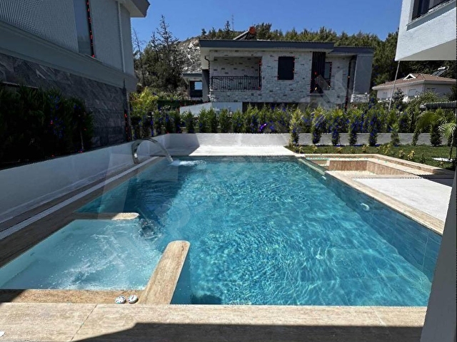 Çamyuvada Kiralık eşyalı 3+1 villa - Görsel 6