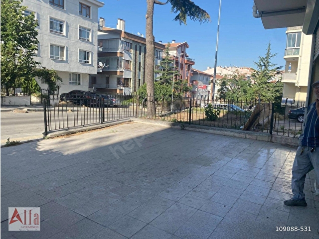 Ankara Mamak Şehitlikte 30+20=50 M2 Dükkan Mağaza - Görsel 13