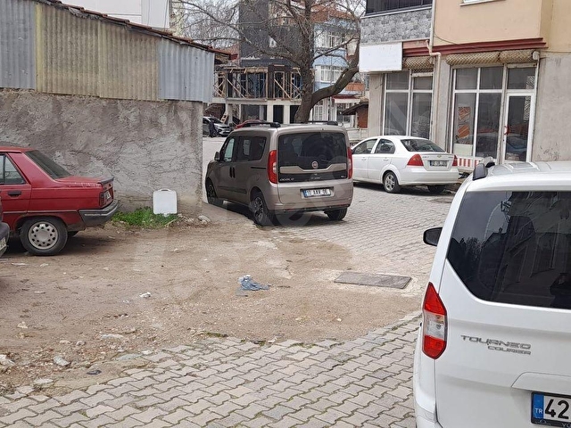 SİMAV MERKEZ DE ALT YAPISI HAZIR 4 KAT İMARLI  ARSA
