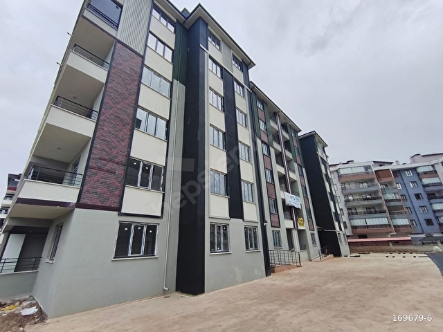 KARATAY EMİRGAZİ MAHALLESİNDE SATILIK 2+1 DAİRE - Görsel 2