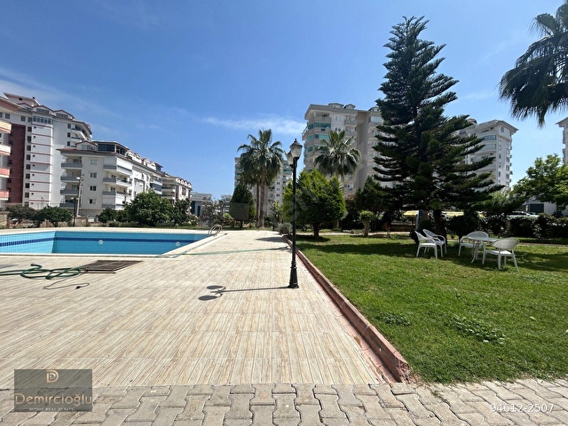 CİKCİLLİDE HAVUZLU SİTE İÇERİSİNDE 2+1 AYRI MUTFAK SATILIK DAİRE - Görsel 17